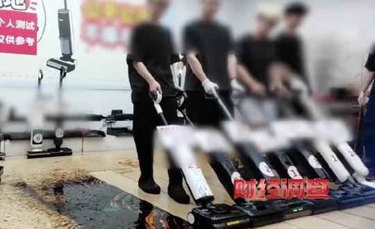 央视曝家电测评造假链条：测评直播间偷偷动手脚抹黑竞品，博主和水军唱双簧带节奏收割消费者
