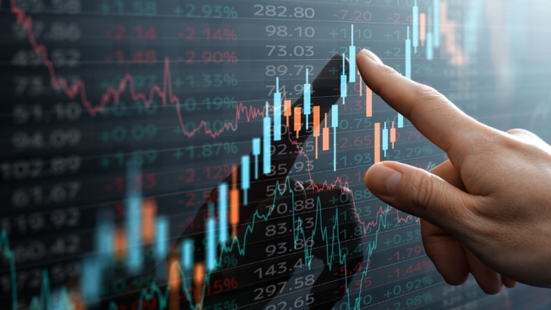 A股收评：沪指低开低走大跌2.06%，下跌个股超4600只