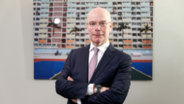 《The Standard》专访 | 欧商会主席赞香港多元优势难以复制，既是外企进入中国门户，亦为内企走向国际基地